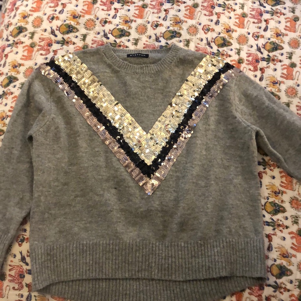 Alperce. Sequin Sweater